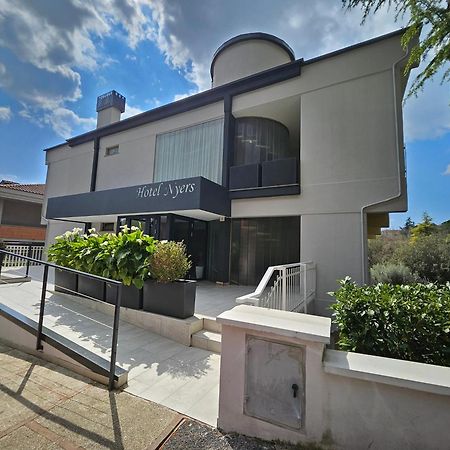 Albergo Nyers Perugia Ngoại thất bức ảnh