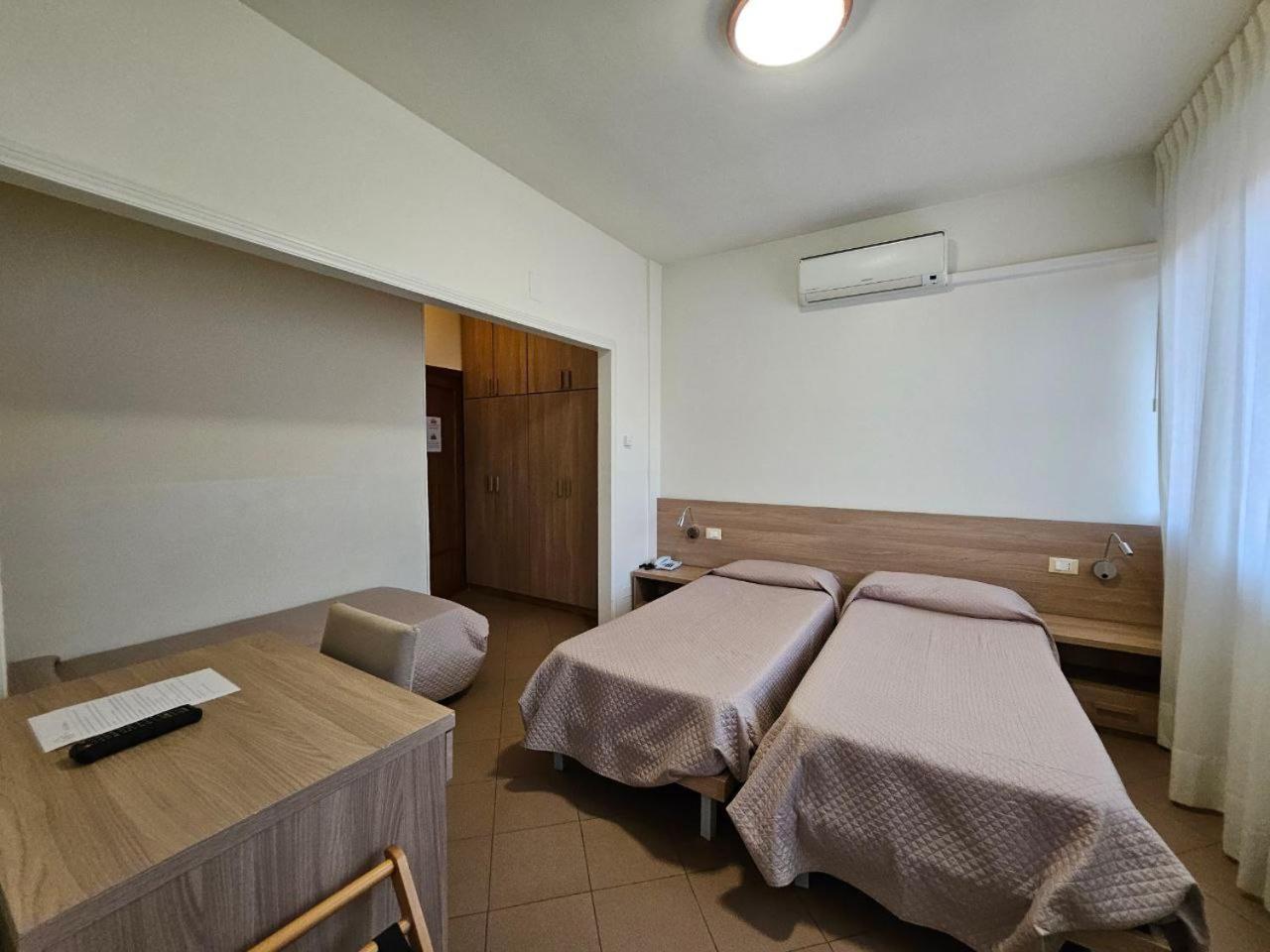 Albergo Nyers Perugia Ngoại thất bức ảnh