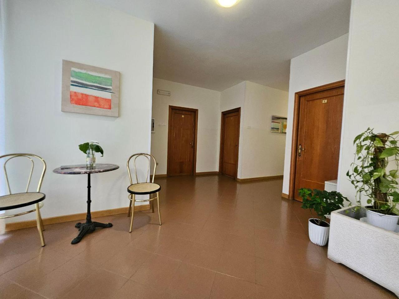 Albergo Nyers Perugia Ngoại thất bức ảnh