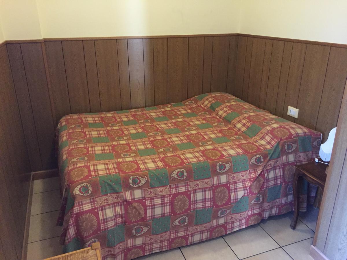 Albergo Nyers Perugia Ngoại thất bức ảnh