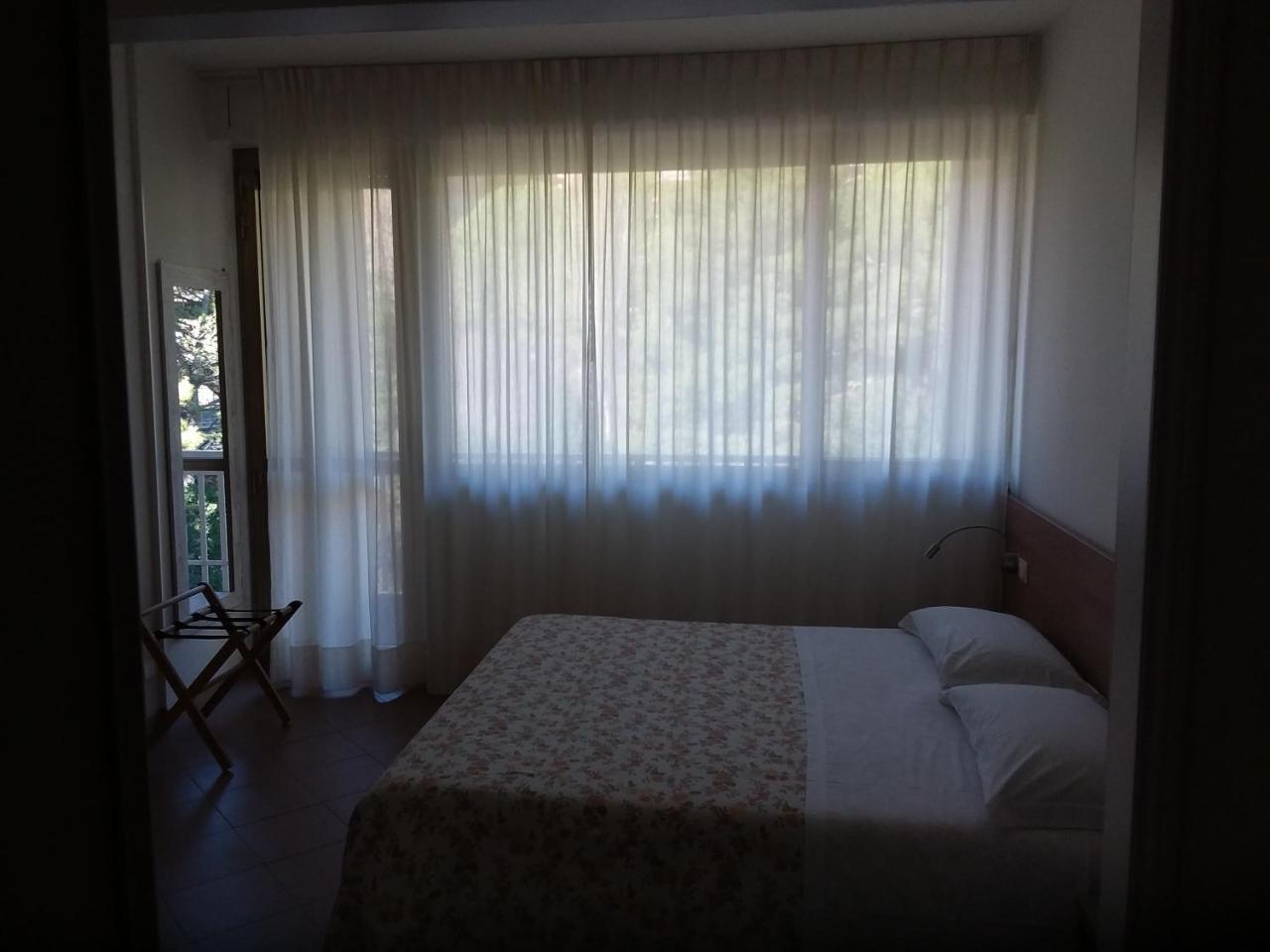 Albergo Nyers Perugia Ngoại thất bức ảnh