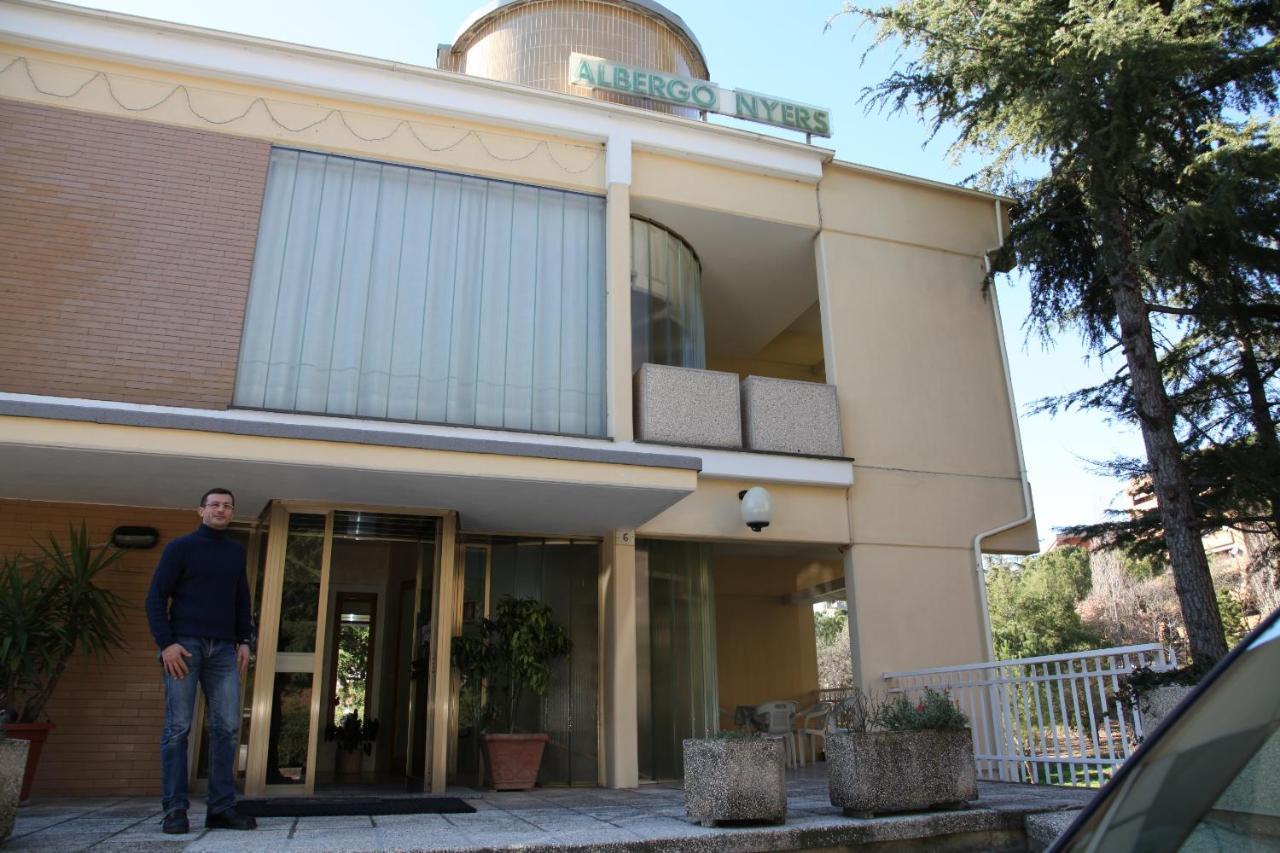 Albergo Nyers Perugia Phòng bức ảnh